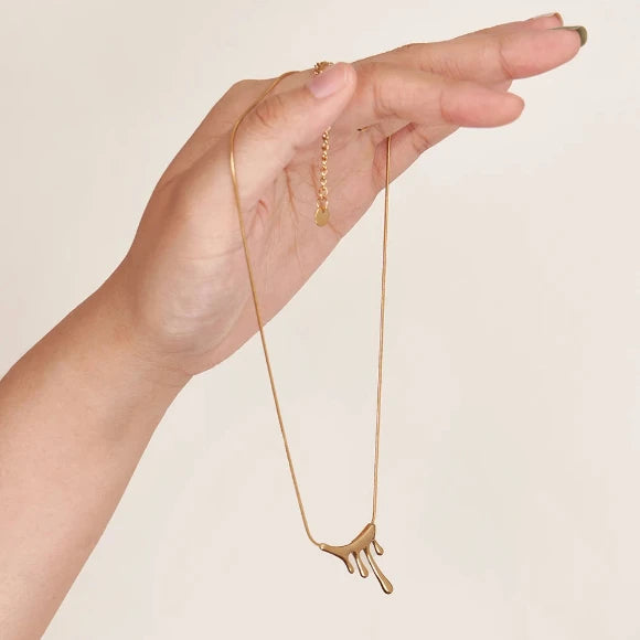 Creative-Necklace-design-18k-gold-plated